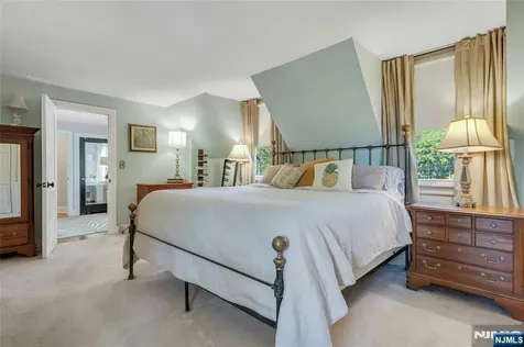 400 Prospect Avenue Oradell NJ 07649