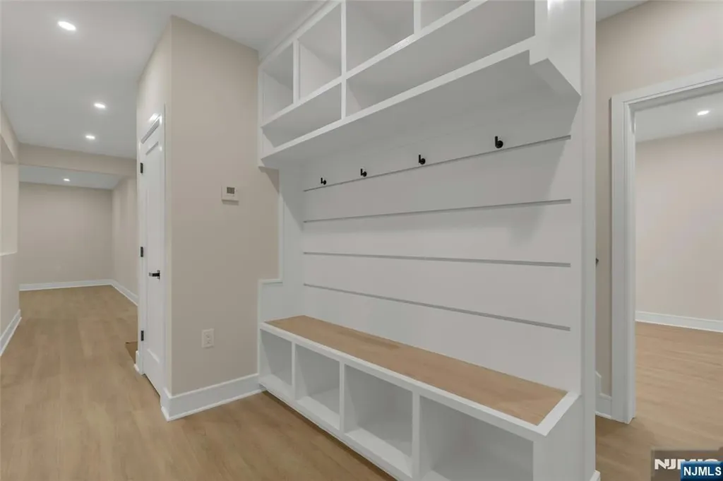 22 N Glenwood Drive Bergenfield NJ 07621