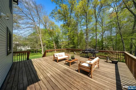 22 Meadow Street Demarest NJ 07627