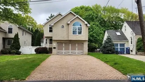 274 Rockland Avenue Norwood NJ 07648