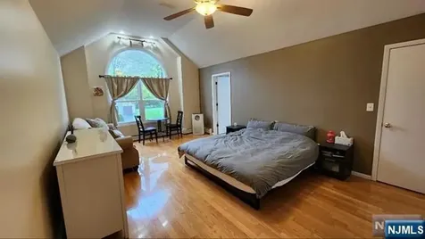 274 Rockland Avenue Norwood NJ 07648