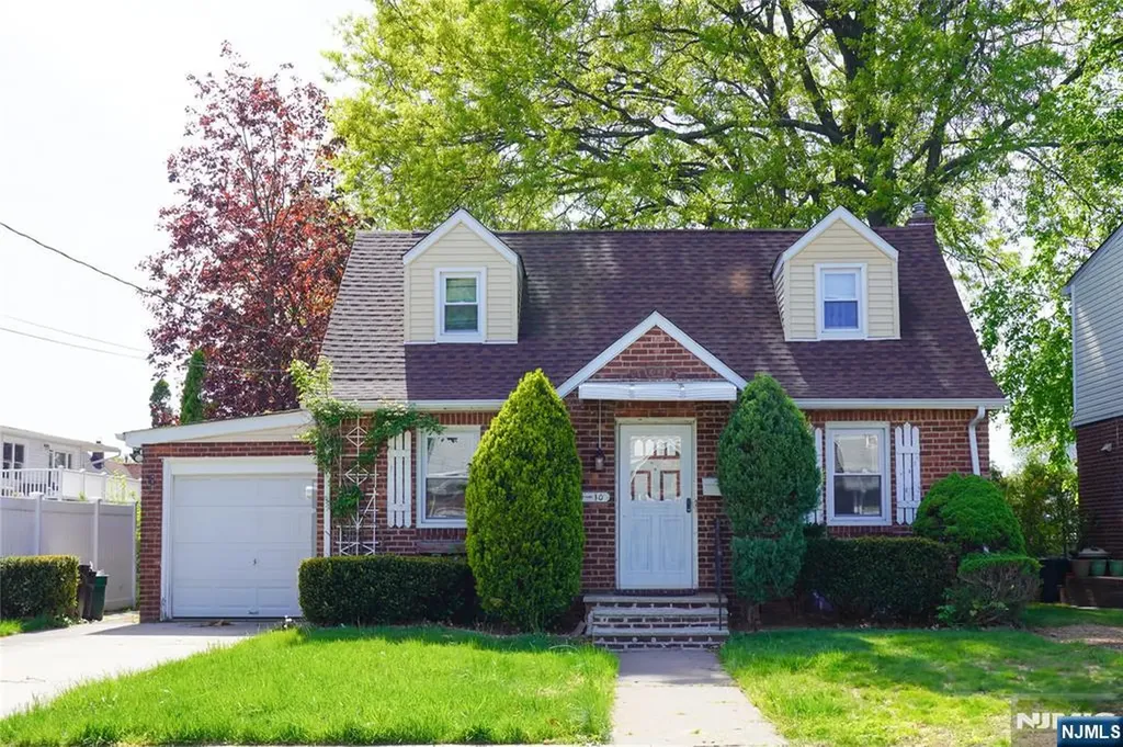 4-10 Grunauer Place Fair Lawn NJ 07410