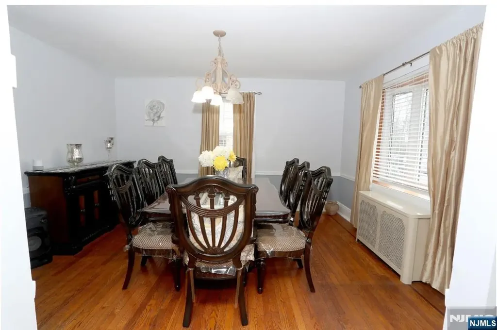 144 Wilbur Road Bergenfield NJ 07621