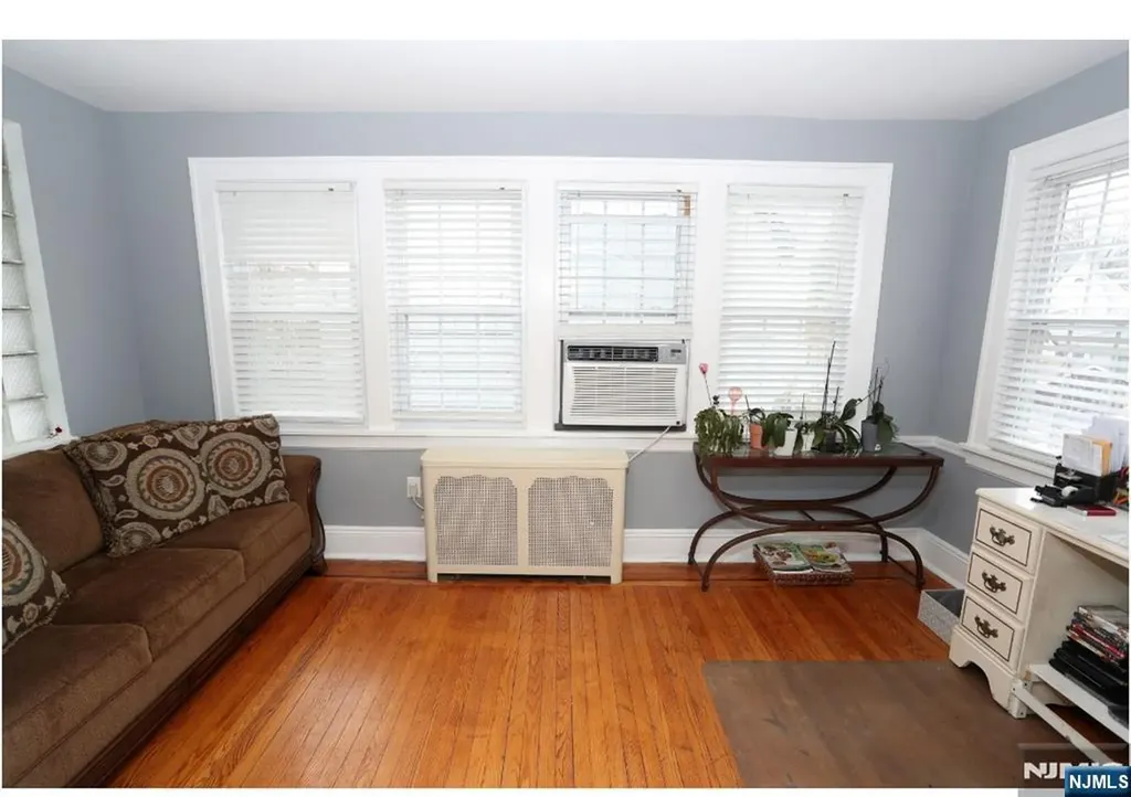 144 Wilbur Road Bergenfield NJ 07621