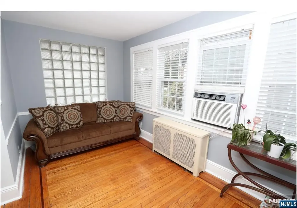 144 Wilbur Road Bergenfield NJ 07621