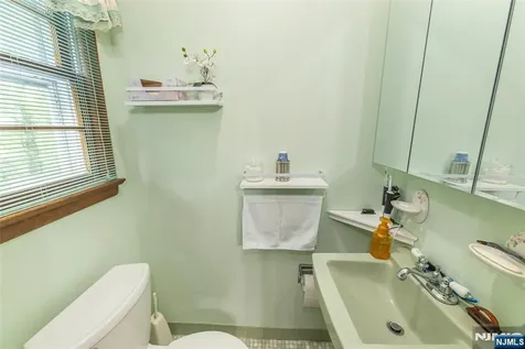 19 Borman Drive Wanaque NJ 07465