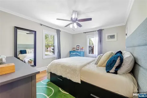 52 7th Avenue Westwood NJ 07675