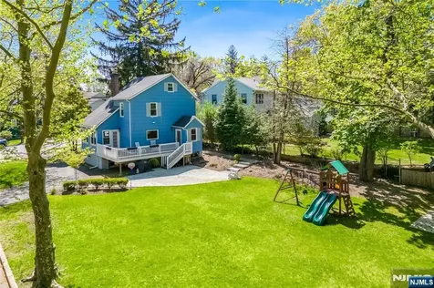 52 7th Avenue Westwood NJ 07675