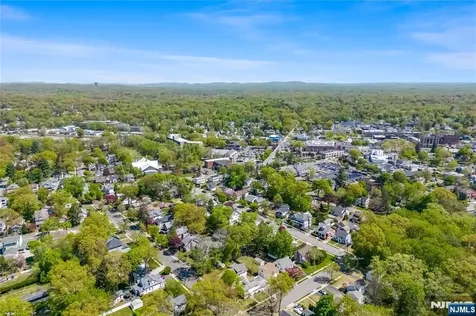 52 7th Avenue Westwood NJ 07675