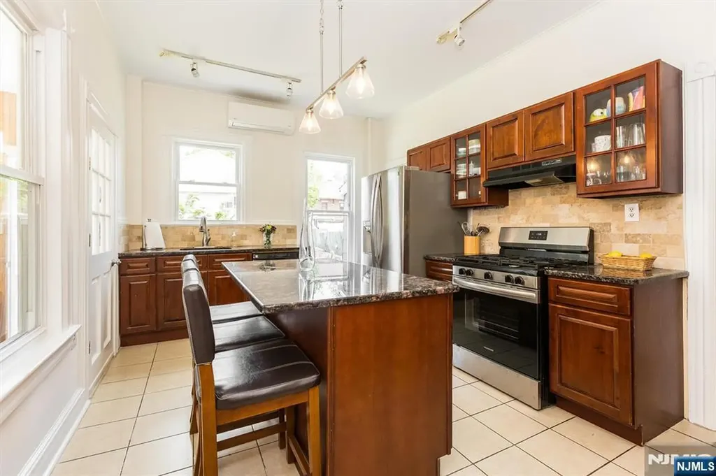 169 Union Avenue Belleville NJ 07109