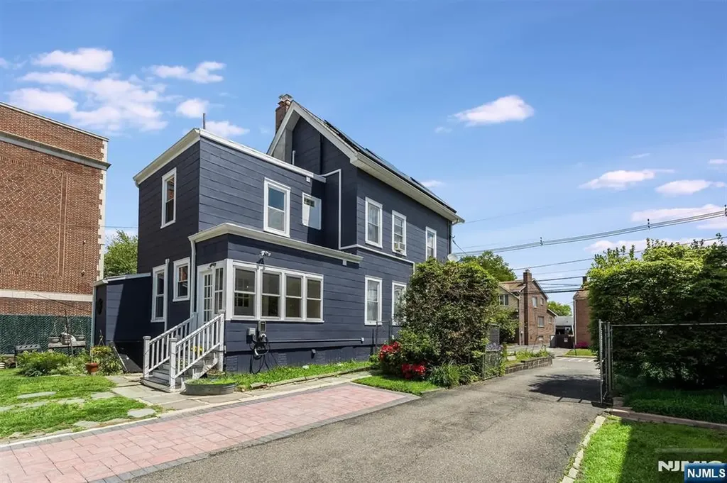169 Union Avenue Belleville NJ 07109