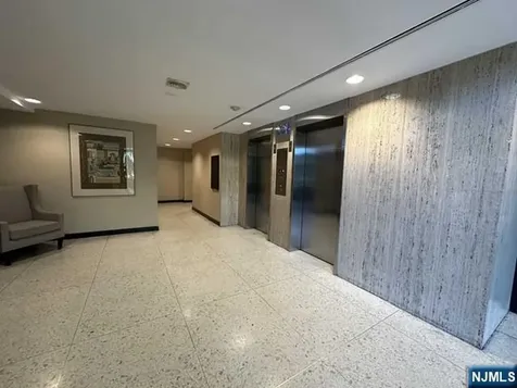 2077 Center Avenue Fort Lee NJ 07024