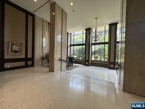 2077 Center Avenue Fort Lee NJ 07024