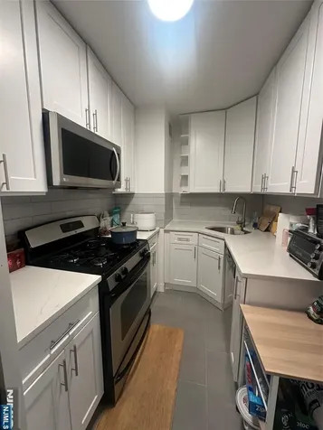 2077 Center Avenue Fort Lee NJ 07024