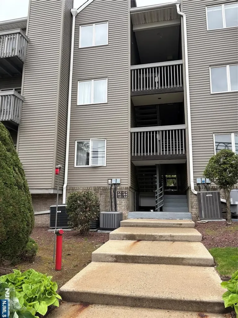 19 Jefferson Street Hackensack NJ 07601
