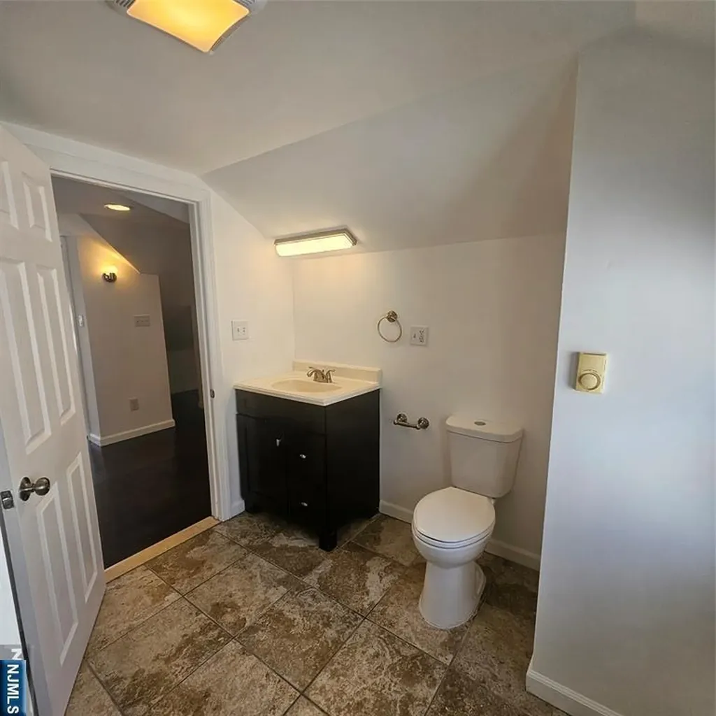 170 Ridge Avenue Bloomfield NJ 07003