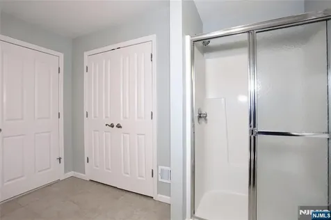 162 Coolidge Terrace Wyckoff NJ 07481