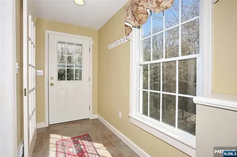 162 Coolidge Terrace Wyckoff NJ 07481