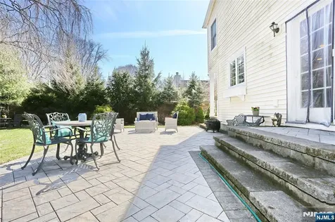 162 Coolidge Terrace Wyckoff NJ 07481