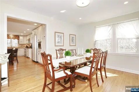 162 Coolidge Terrace Wyckoff NJ 07481