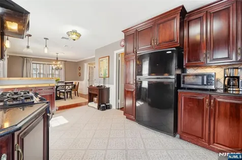 355 Liberty Road Englewood NJ 07631