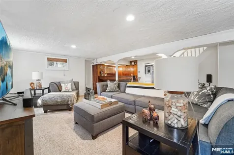 355 Liberty Road Englewood NJ 07631