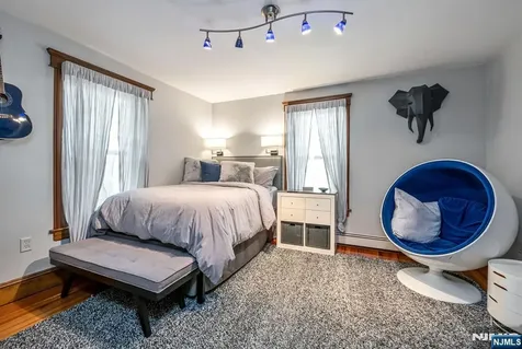35 Jane Street Closter NJ 07624