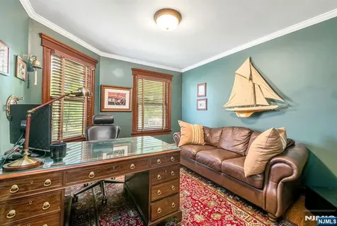 35 Jane Street Closter NJ 07624