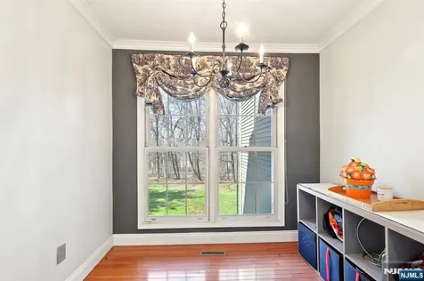 169 Grandview Lane Mahwah NJ 07430