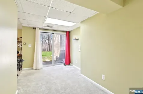 169 Grandview Lane Mahwah NJ 07430
