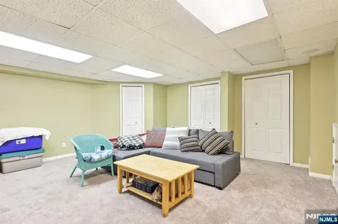 169 Grandview Lane Mahwah NJ 07430