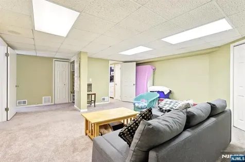 169 Grandview Lane Mahwah NJ 07430