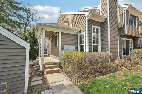 169 Grandview Lane Mahwah NJ 07430