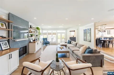 35 Arcadia Court Harrington Park NJ 07640