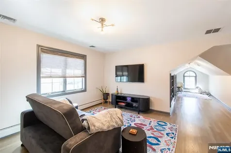 35 Arcadia Court Harrington Park NJ 07640