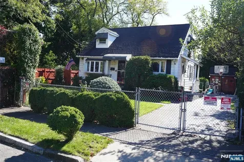 156 Kentucky Avenue Paterson NJ 07503