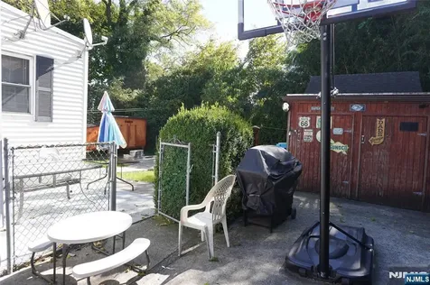 156 Kentucky Avenue Paterson NJ 07503