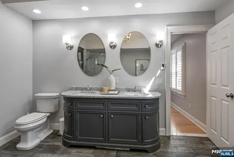 40 Cambridge Drive Allendale NJ 07401