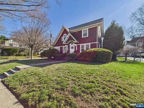 207 Doremus Avenue Ridgewood NJ 07450