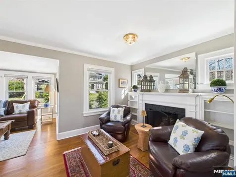 207 Doremus Avenue Ridgewood NJ 07450