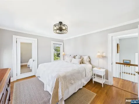 207 Doremus Avenue Ridgewood NJ 07450