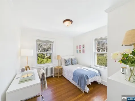 207 Doremus Avenue Ridgewood NJ 07450