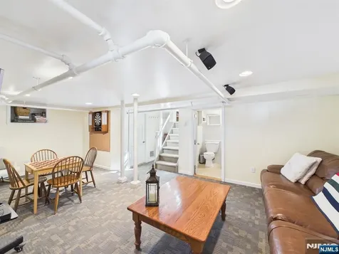 207 Doremus Avenue Ridgewood NJ 07450