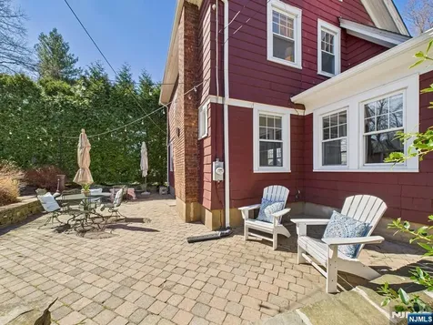 207 Doremus Avenue Ridgewood NJ 07450