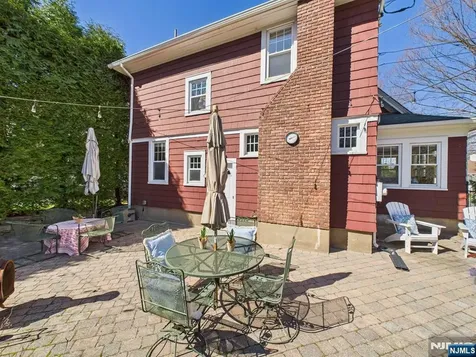 207 Doremus Avenue Ridgewood NJ 07450
