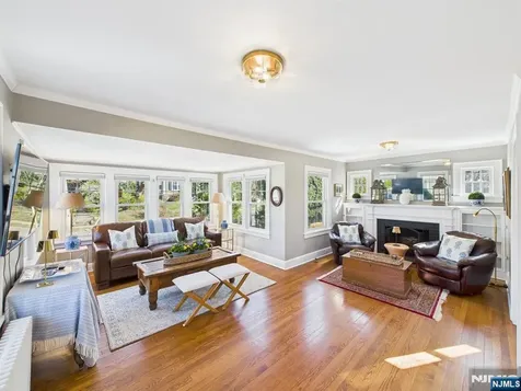 207 Doremus Avenue Ridgewood NJ 07450
