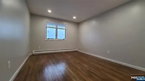 427 Grandview Place Fort Lee NJ 07024