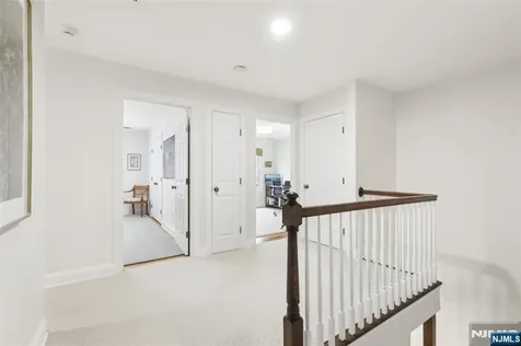 715 Hillcrest Ridgewood NJ 07450