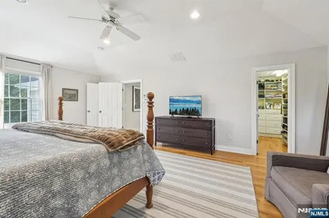 715 Hillcrest Ridgewood NJ 07450