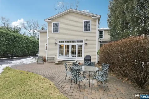 715 Hillcrest Ridgewood NJ 07450